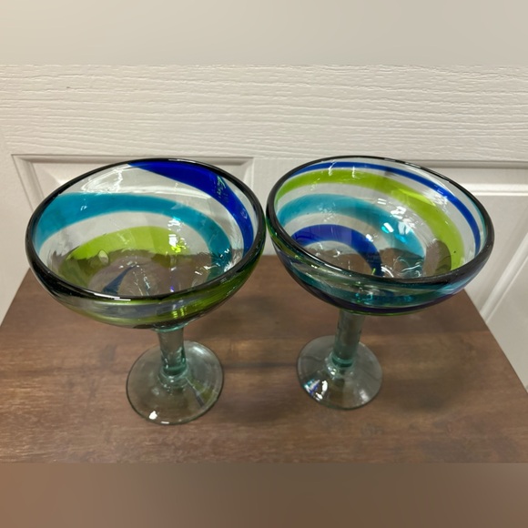 16Oz Hand Blown Margarita Glasses Blue Green Swirls Set of 2 Made in Mexico - Picture 10 of 13